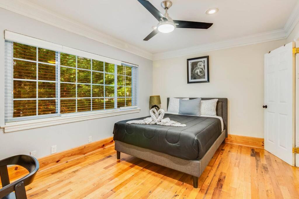 Stunning Atl 5Bdr Home Near Cdc Emory Sleeps 12 Atlanta Exterior foto